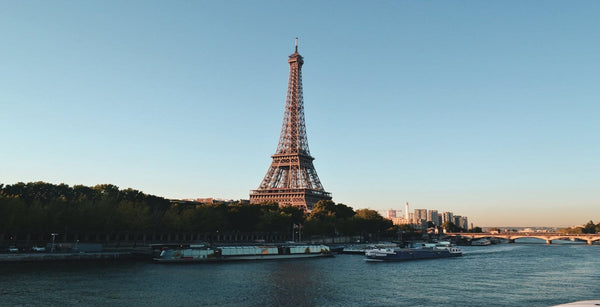 les-meilleurs-restaurants-avec-vue-sur-la-seine