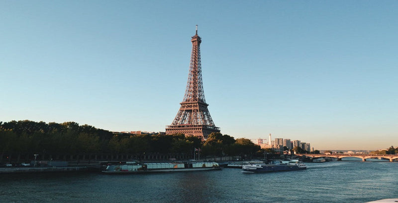 les-meilleurs-restaurants-avec-vue-sur-la-seine